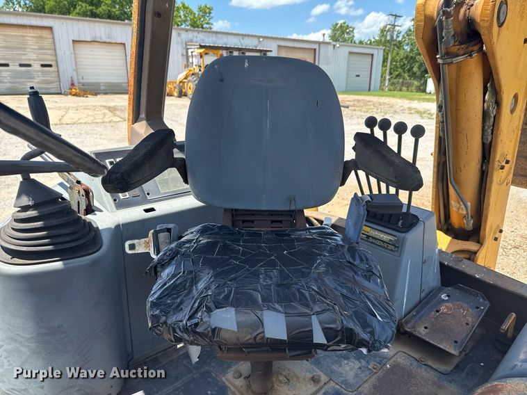 image for item DU9207 1996 Case 580 Super L backhoe