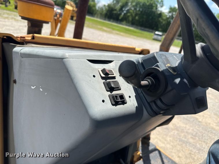 image for item DU9207 1996 Case 580 Super L backhoe