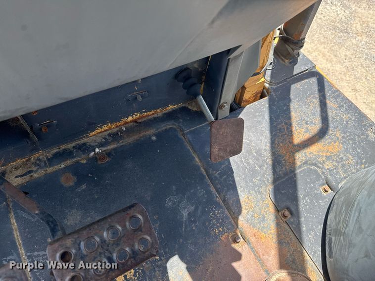 image for item DU9207 1996 Case 580 Super L backhoe