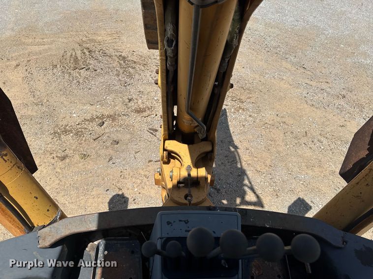 image for item DU9207 1996 Case 580 Super L backhoe