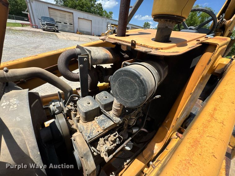 image for item DU9207 1996 Case 580 Super L backhoe