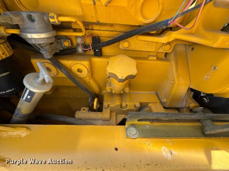 image for item DU9208 2005 John Deere 210LE landscape tractor