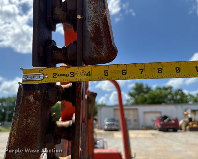 image for item DU9209 Ditch Witch 5010 trencher