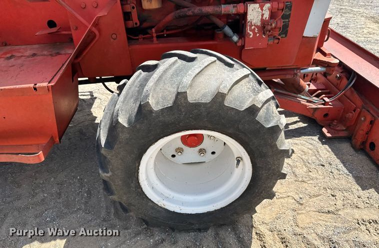 image for item DU9209 Ditch Witch 5010 trencher