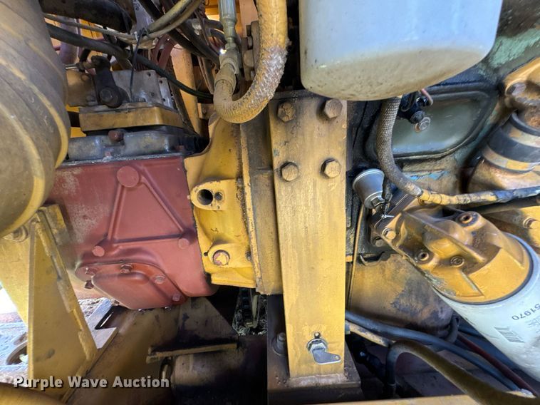 image for item DU9210 1986 Vermeer T800C trencher