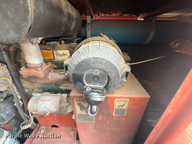 image for item DU9211 2003 Freightliner FL70 hydrovac truck