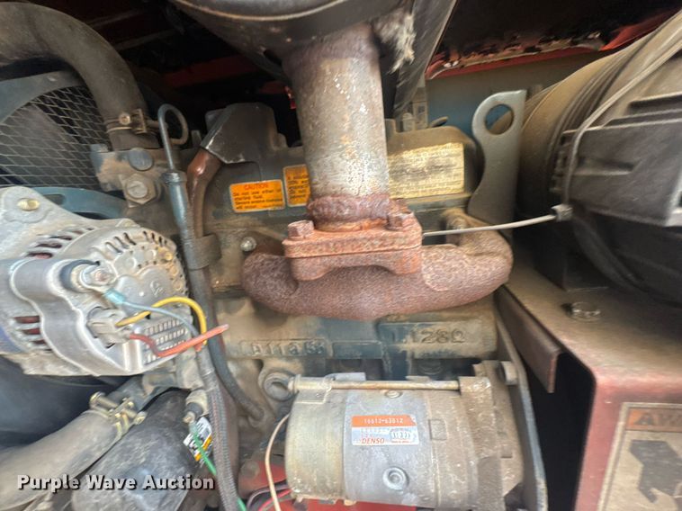 image for item DU9211 2003 Freightliner FL70 hydrovac truck