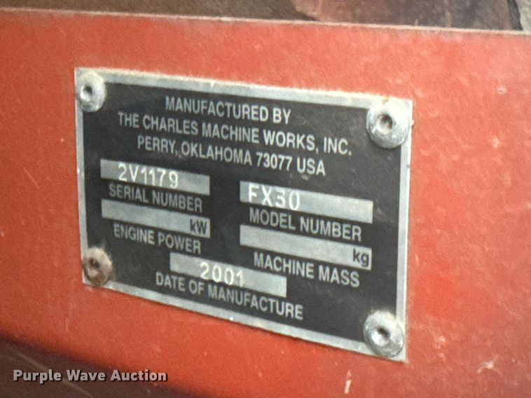 image for item DU9211 2003 Freightliner FL70 hydrovac truck