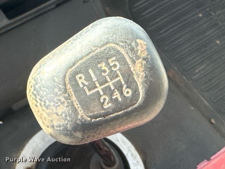 image for item DU9211 2003 Freightliner FL70 hydrovac truck