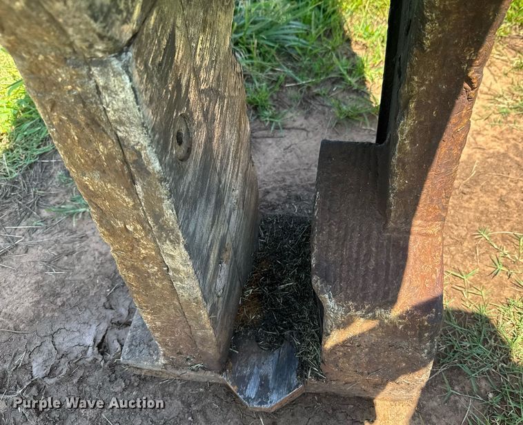 image for item DU9212 1991 Caterpillar EL200B excavator