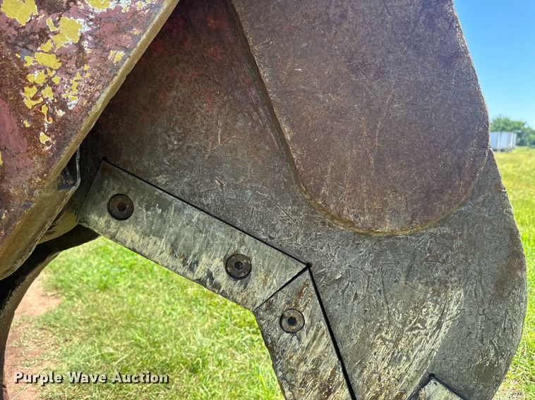 image for item DU9212 1991 Caterpillar EL200B excavator