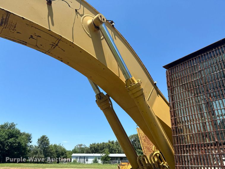 image for item DU9212 1991 Caterpillar EL200B excavator