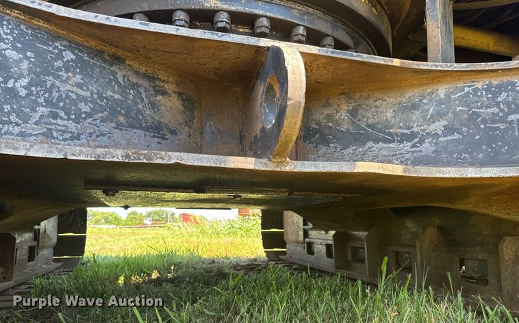 image for item DU9212 1991 Caterpillar EL200B excavator