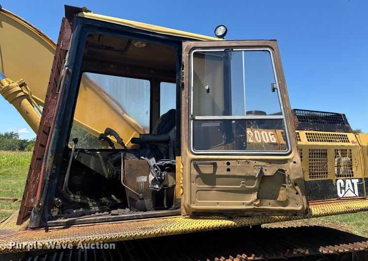 image for item DU9212 1991 Caterpillar EL200B excavator