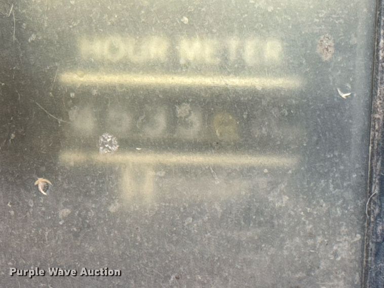 image for item DU9212 1991 Caterpillar EL200B excavator