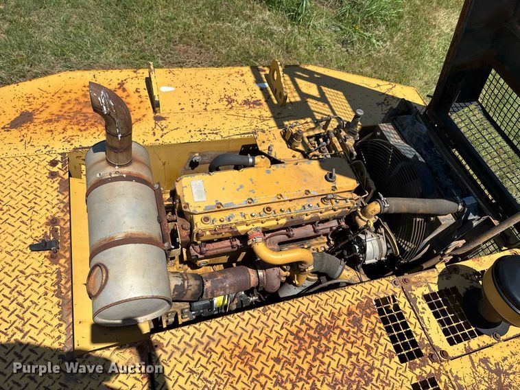 image for item DU9212 1991 Caterpillar EL200B excavator