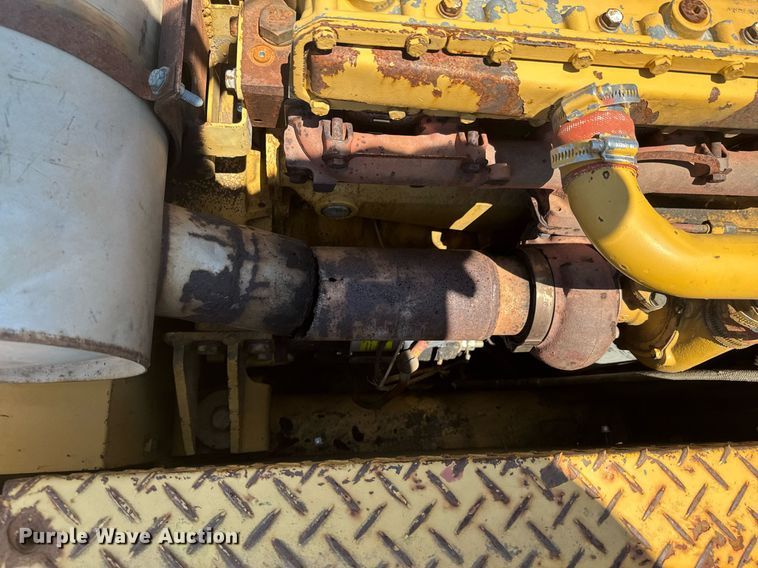 image for item DU9212 1991 Caterpillar EL200B excavator