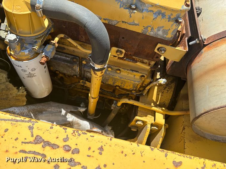 image for item DU9212 1991 Caterpillar EL200B excavator