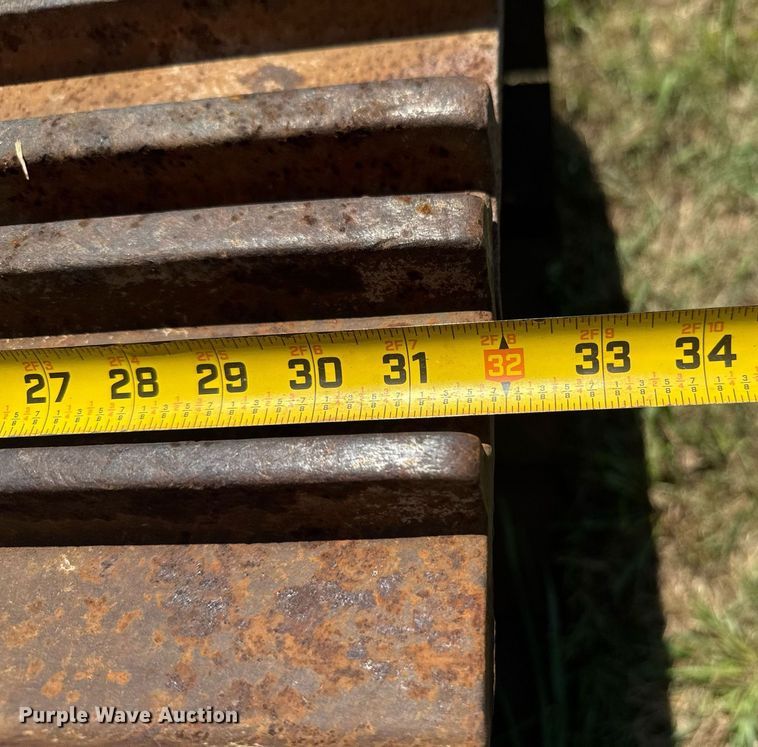 image for item DU9212 1991 Caterpillar EL200B excavator