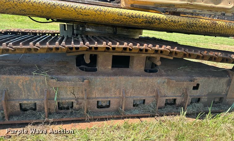 image for item DU9212 1991 Caterpillar EL200B excavator