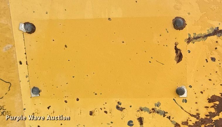 image for item DU9212 1991 Caterpillar EL200B excavator