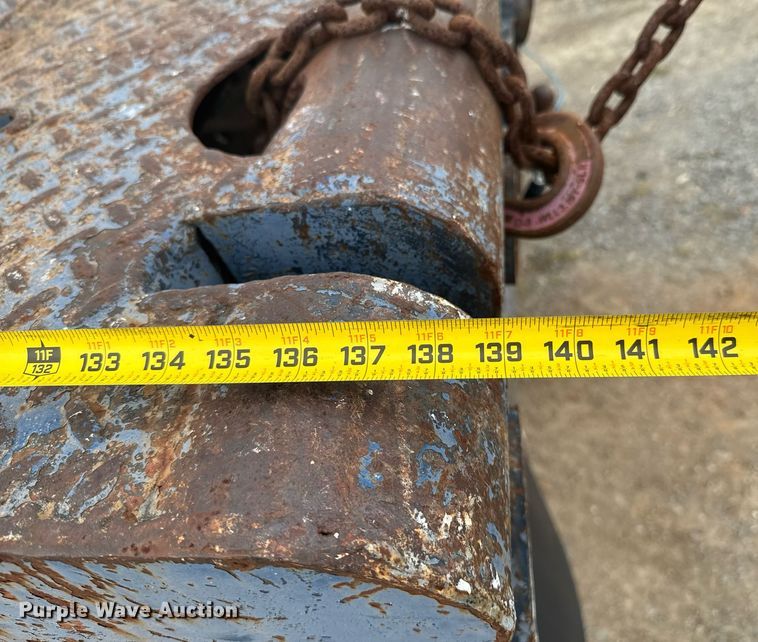 image for item DU9227 2001 Chevrolet C7500 winch truck