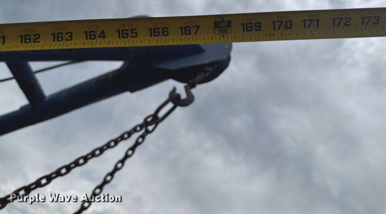 image for item DU9227 2001 Chevrolet C7500 winch truck