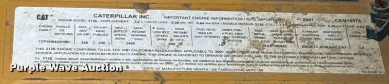 image for item DU9227 2001 Chevrolet C7500 winch truck