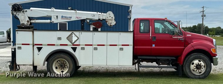 image for item DU9231 2015 Ford F650 utility / service truck