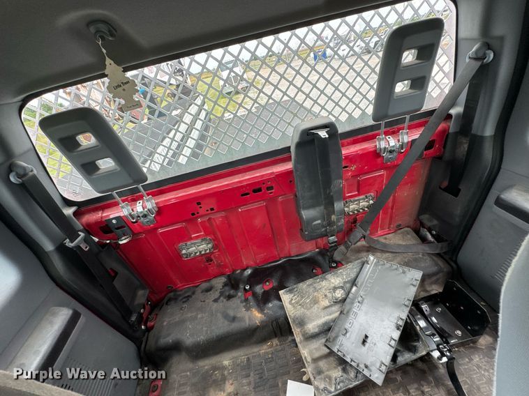 image for item DU9231 2015 Ford F650 utility / service truck