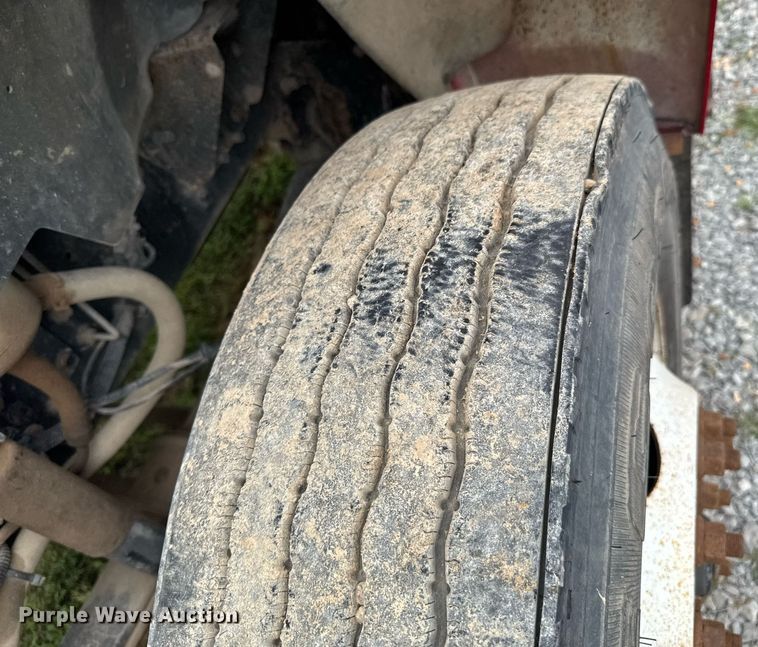 image for item DU9231 2015 Ford F650 utility / service truck