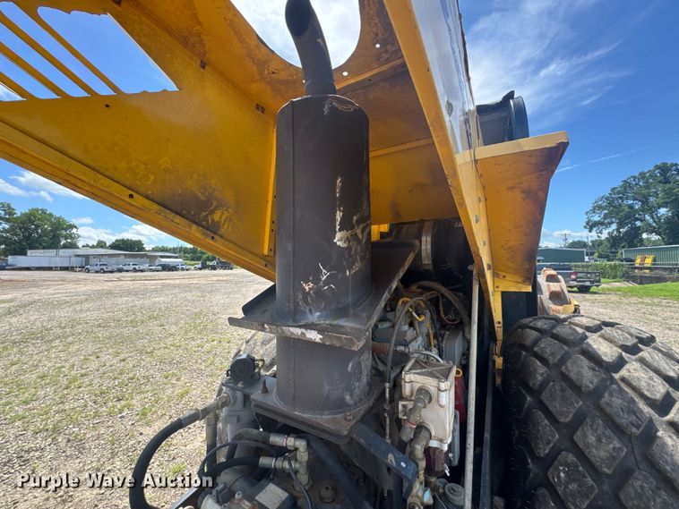 image for item DU9236 Bomag BW211 PD-3 single drum vibratory roller