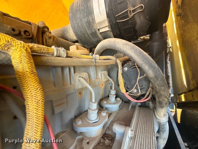 image for item DU9236 Bomag BW211 PD-3 single drum vibratory roller