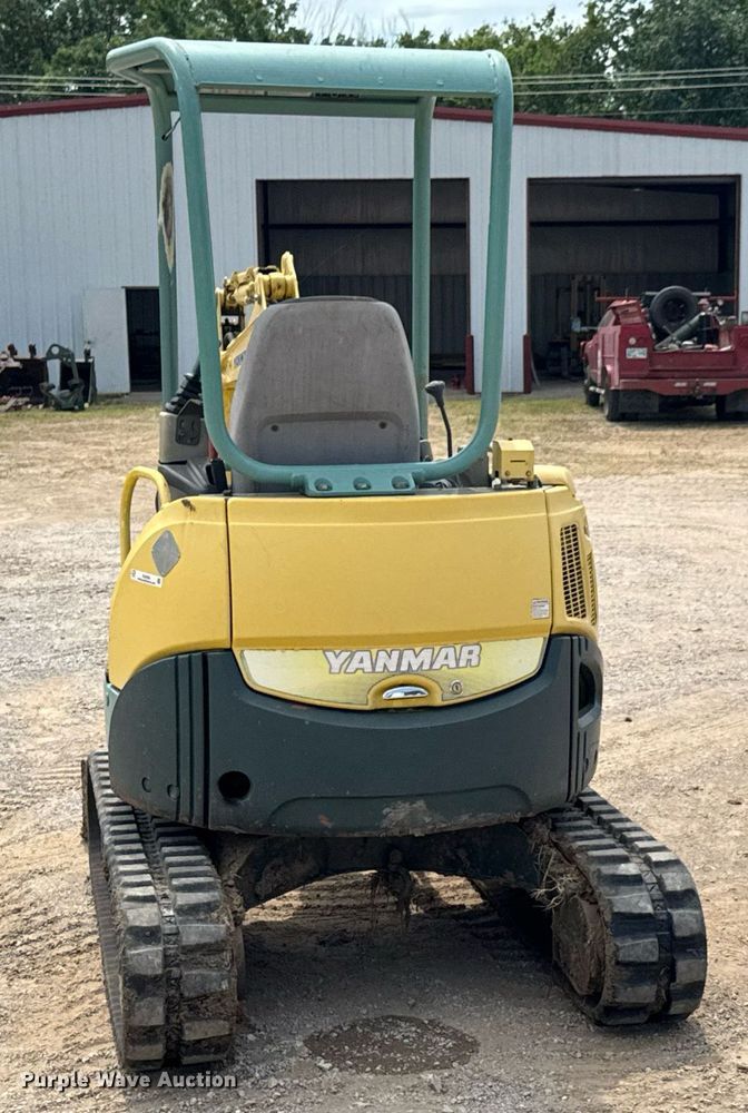 image for item DU9256 2005 Yanmar VIO20-3 mini excavator