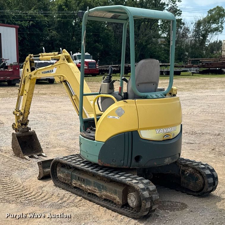 image for item DU9256 2005 Yanmar VIO20-3 mini excavator