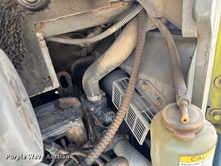 image for item DU9256 2005 Yanmar VIO20-3 mini excavator