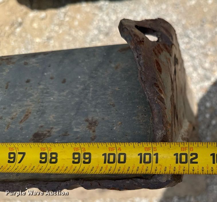 image for item DU9257 2011 Komatsu PC138USLC-8 excavator