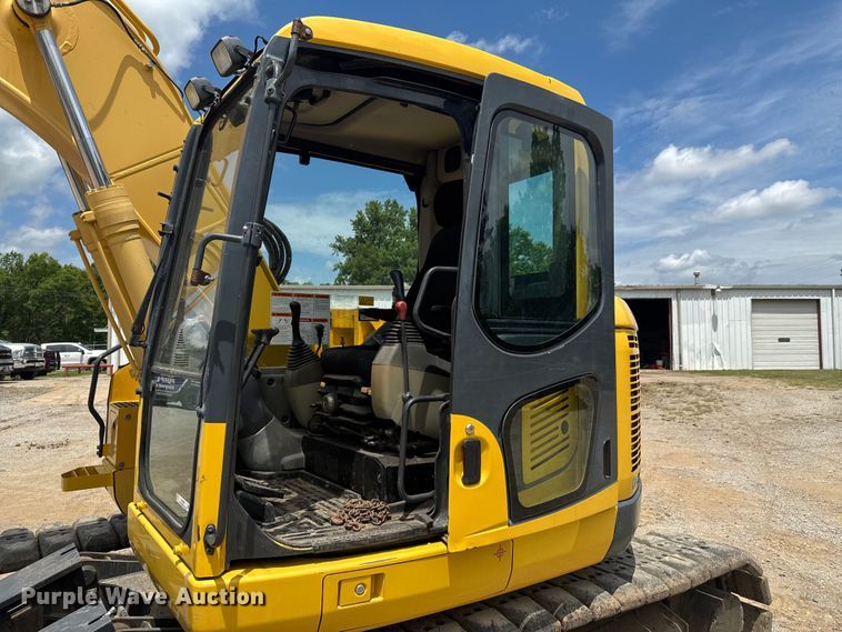 image for item DU9257 2011 Komatsu PC138USLC-8 excavator