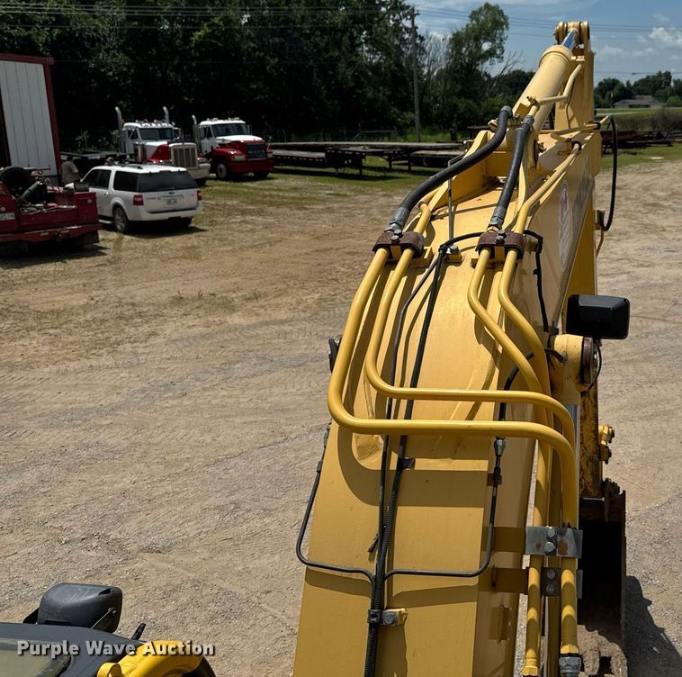 image for item DU9257 2011 Komatsu PC138USLC-8 excavator