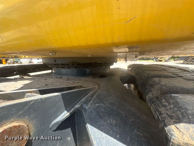 image for item DU9257 2011 Komatsu PC138USLC-8 excavator