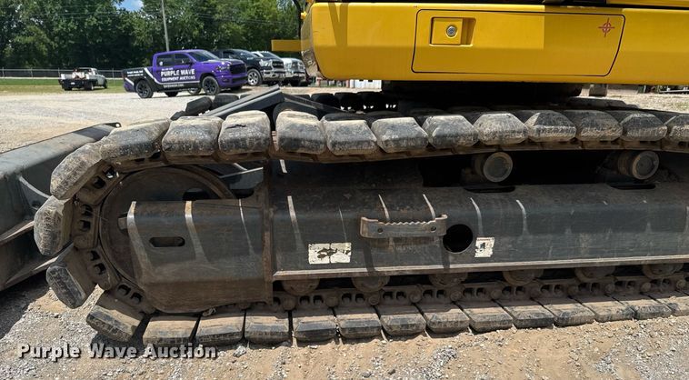 image for item DU9257 2011 Komatsu PC138USLC-8 excavator