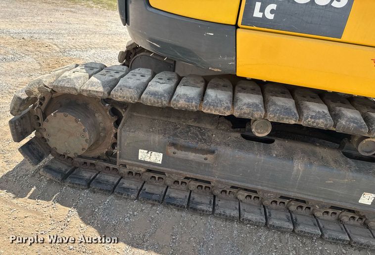 image for item DU9257 2011 Komatsu PC138USLC-8 excavator