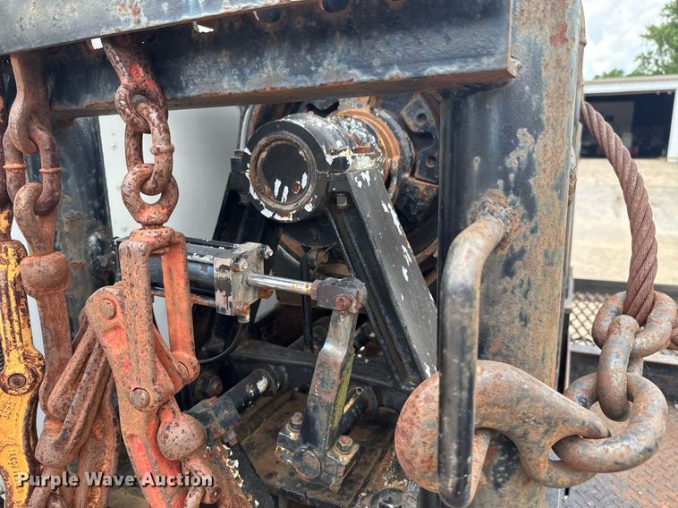 image for item DU9258 1995 Peterbilt 379 semi truck