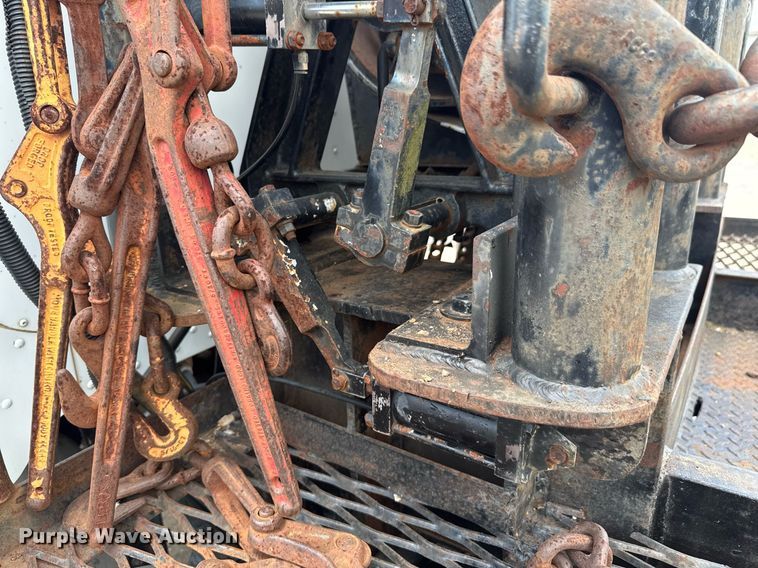 image for item DU9258 1995 Peterbilt 379 semi truck