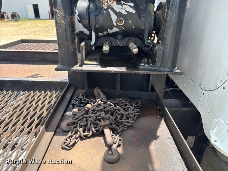 image for item DU9258 1995 Peterbilt 379 semi truck