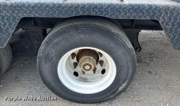 image for item DU9259 2013 Pitts Trailers drop deck equipment trailer