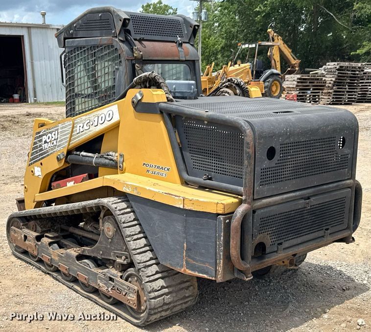 image for item DU9261 2005 ASV Posi-Track RC100 tracked skid steer loader