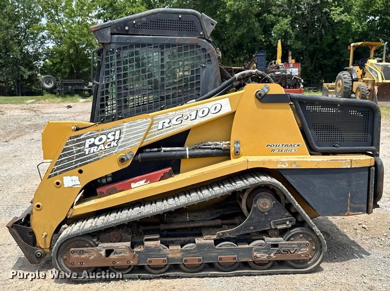 image for item DU9261 2005 ASV Posi-Track RC100 tracked skid steer loader