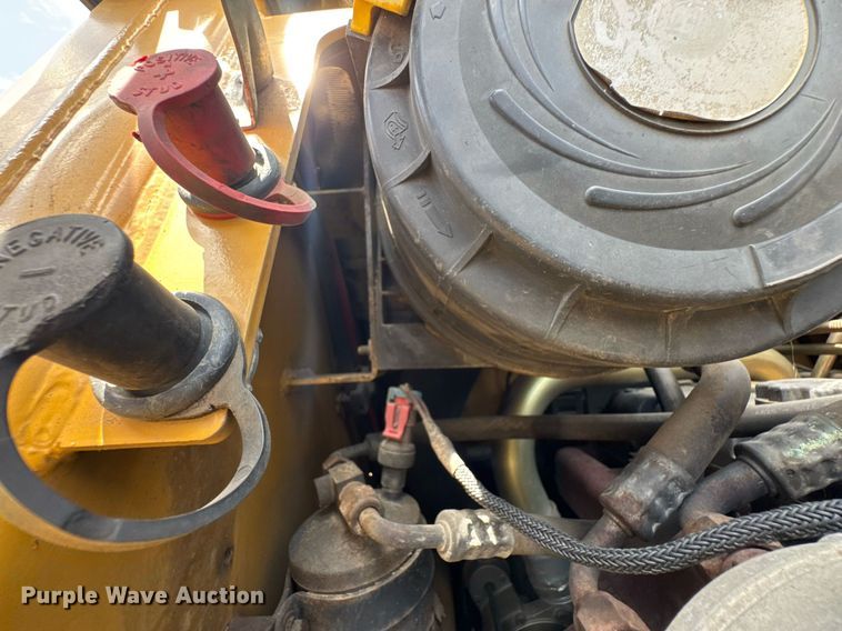 image for item DU9261 2005 ASV Posi-Track RC100 tracked skid steer loader