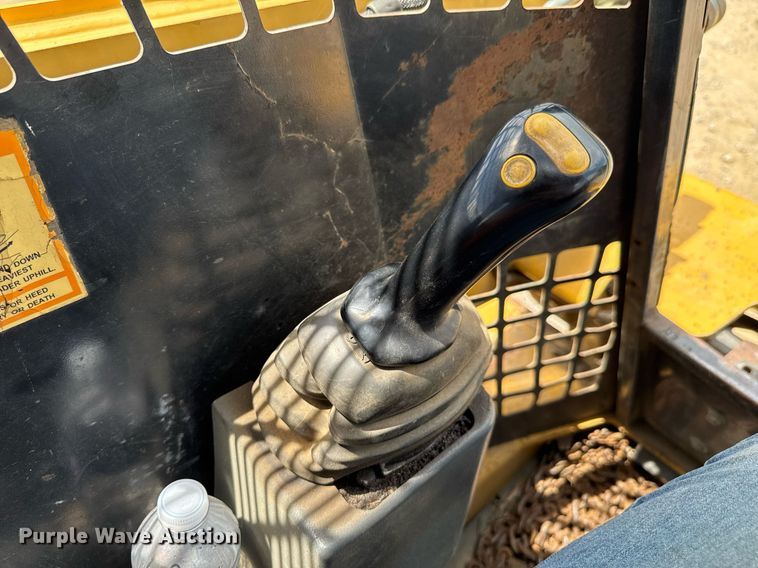 image for item DU9262 2006 ASV Posi-Track RC85 tracked skid steer loader